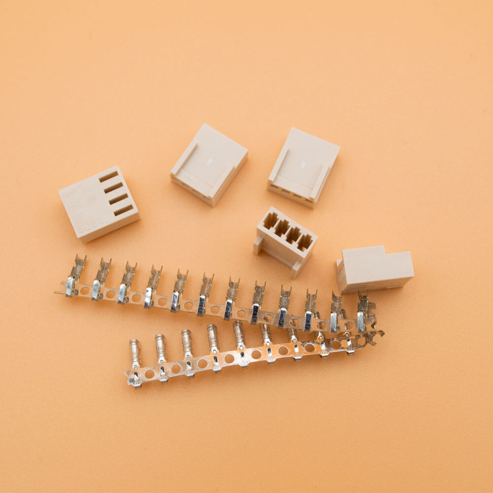 Molex 4 way connector with pins – 3D Printing Store